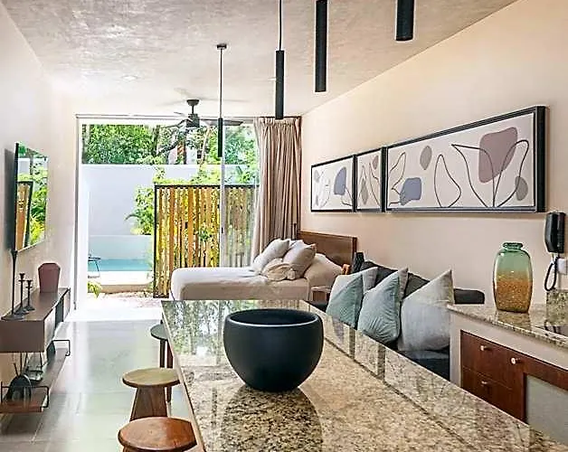 Chic With Swim-up Pool Access Hotel Tulum